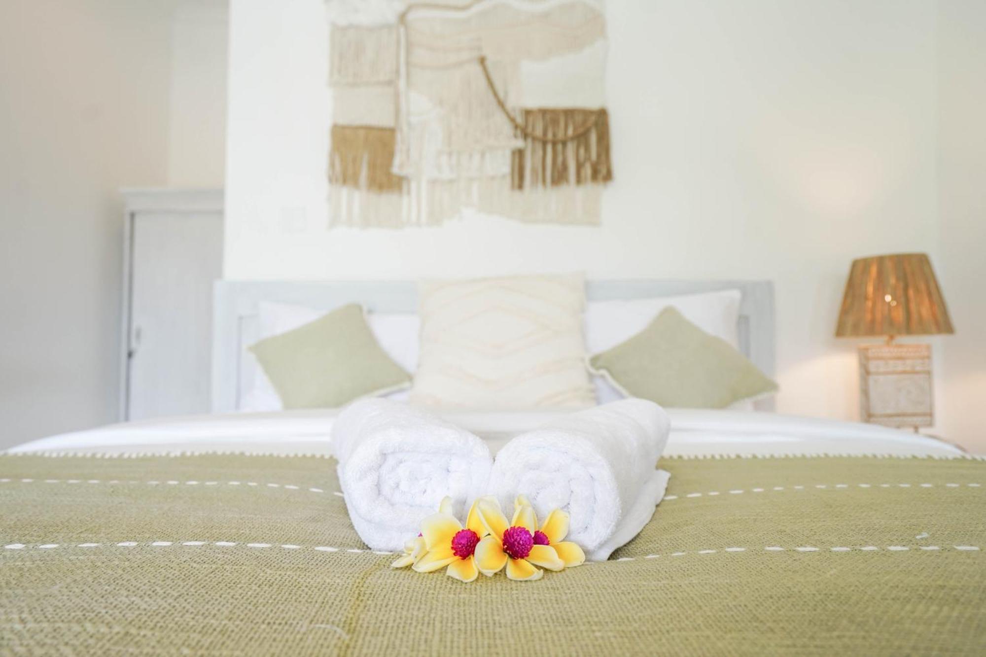 Sukacita Hill Otel Uluwatu Oda fotoğraf
