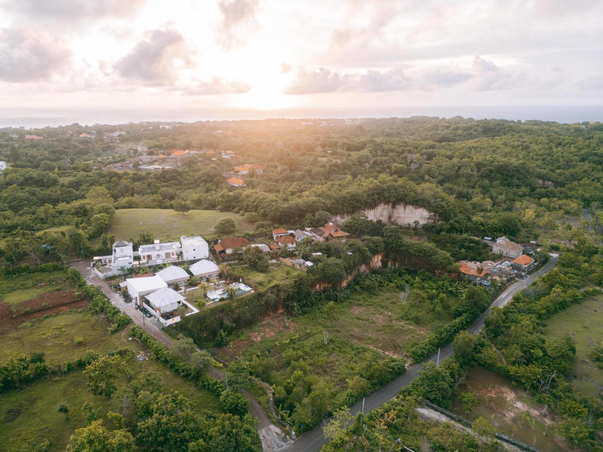 Sukacita Hill Otel Uluwatu Dış mekan fotoğraf
